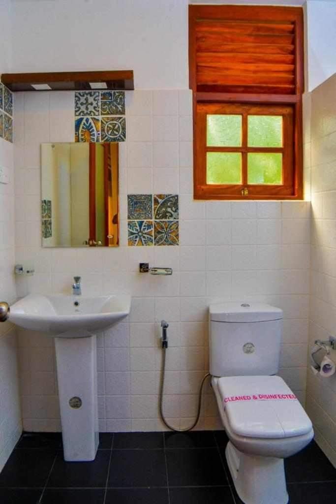 Thambara Villa Unawatuna Exteriör bild